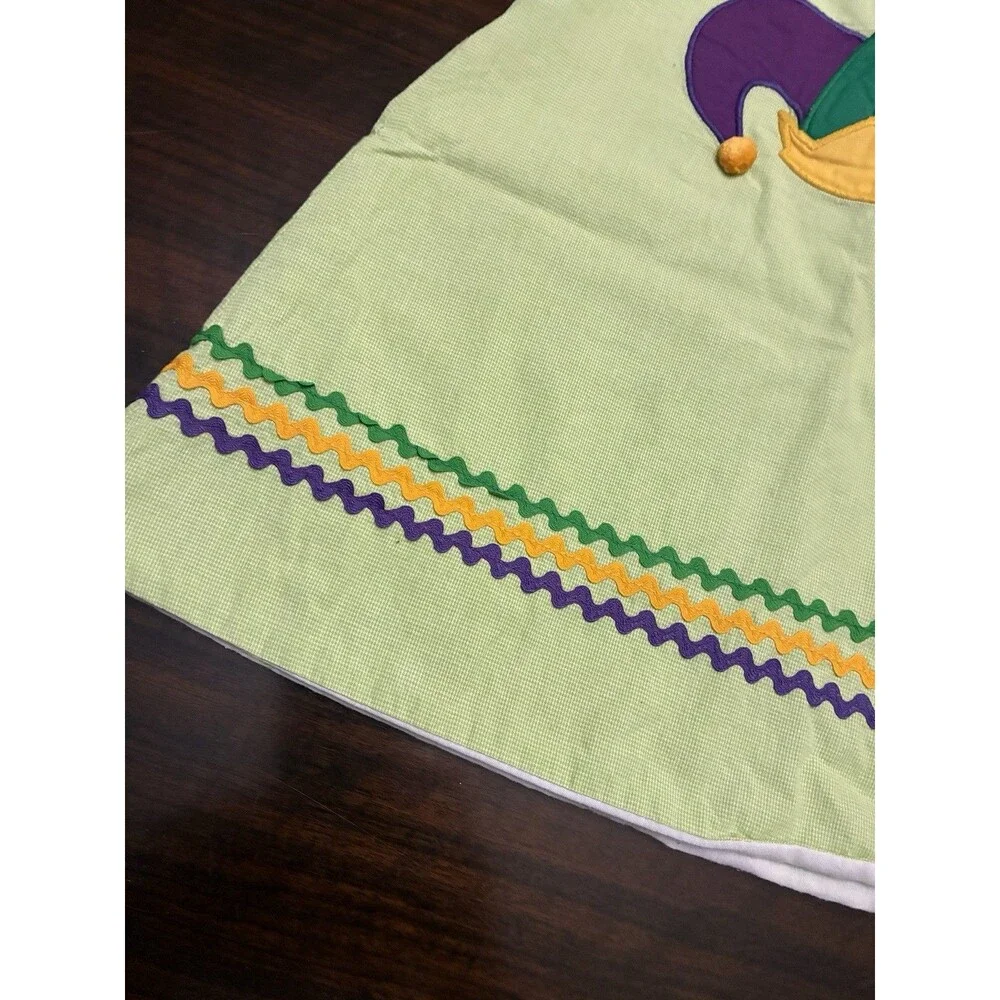 Precious Kids Little Girls Green And White Checked W/ A Jugglers Hat. Size 9 Mth